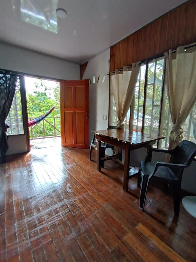 Cabinas Carol Pavones  Exterior foto