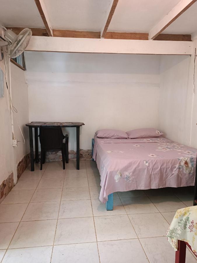 Cabinas Carol Pavones  Exterior foto