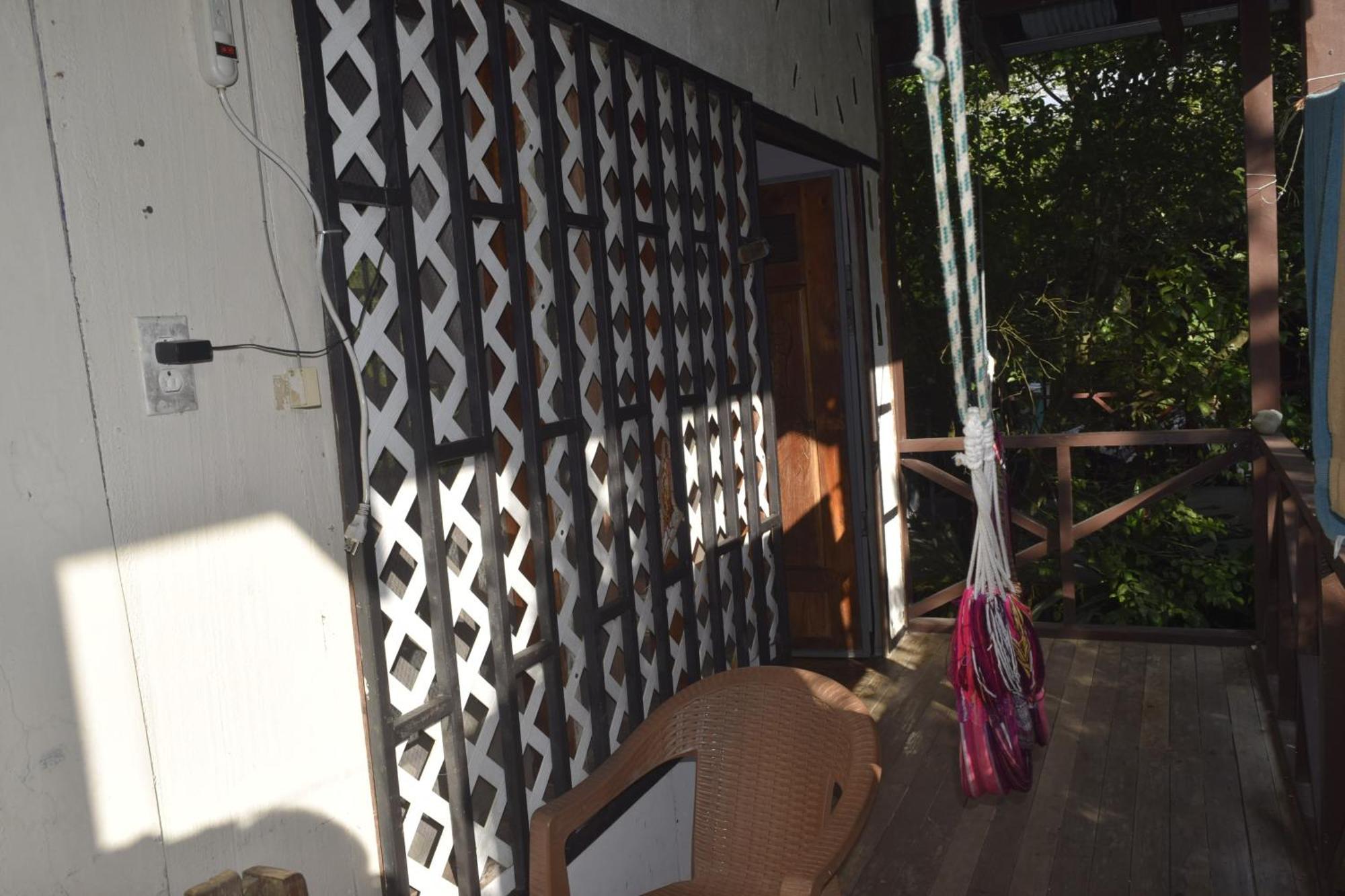 Cabinas Carol Pavones  Exterior foto